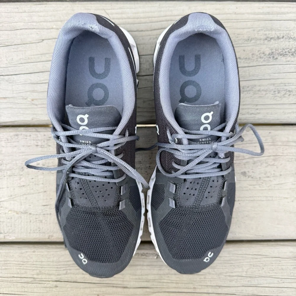 ON Running Cloud 6 Running Shoes in Black and White size 8.5 - Picture 7 of 16